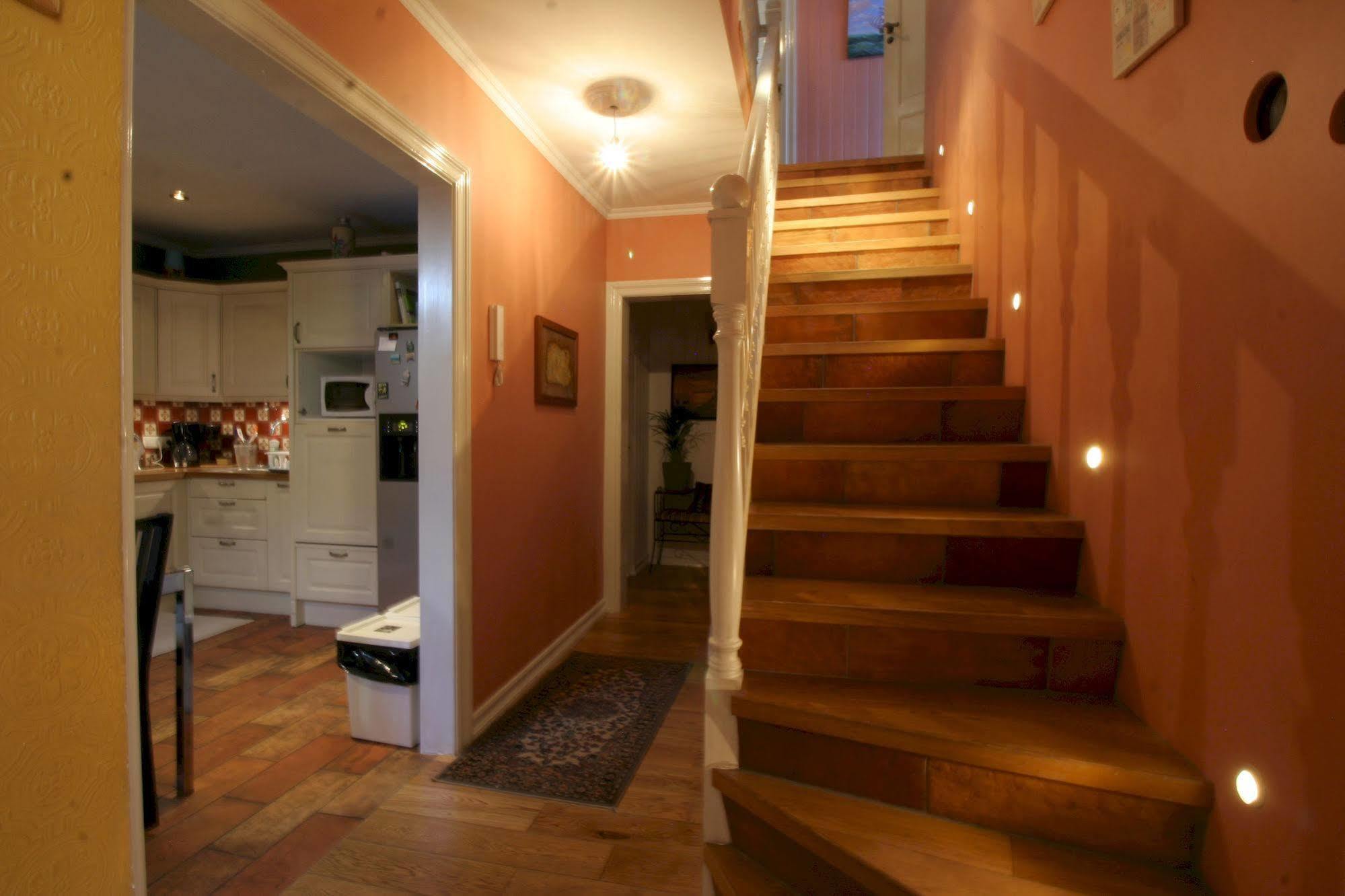 Our House Guesthouse Reykjavík Dış mekan fotoğraf